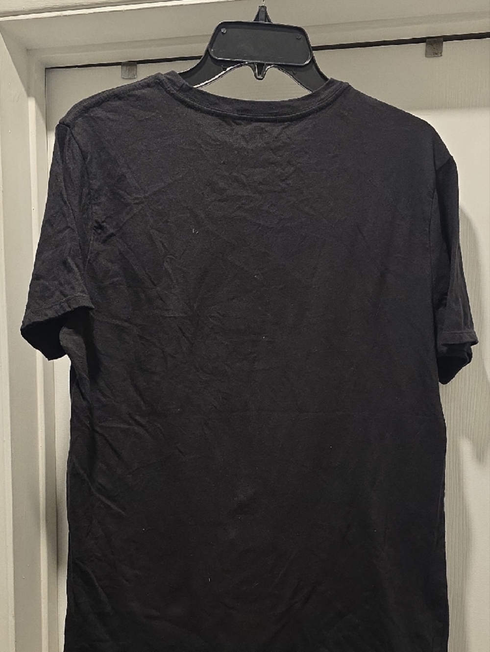 GAP Black Short-Sleeve Tee with Tonal Logo - Picture 4 of 4